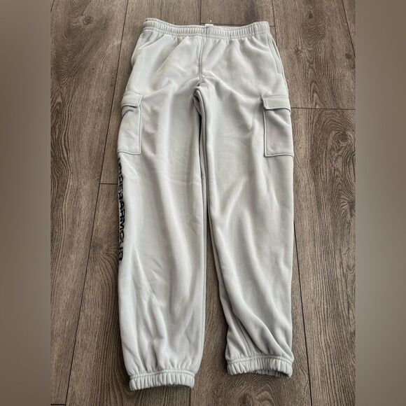 Under Armour Gray Jogger Pants - Picture 1 of 4
